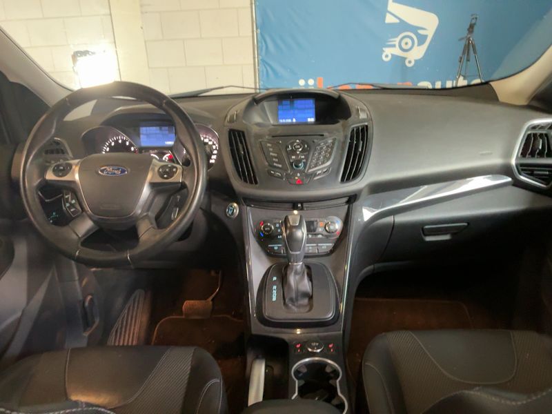 Ford Kuga 1.5 EcoBoost Titanium 2015 – снимка 17