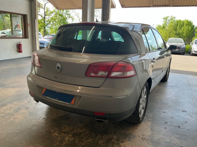 Renault Vel Satis 2.0 dCi Carminat 2009 – снимка 2