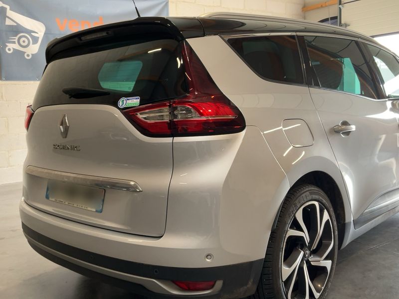 Renault Grand Scenic 1.6 dCi Energy BOSE-Edition 2017 – снимка 8
