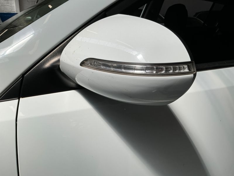 Kia Sportage 1.7 CRDi Active 2WD 2012 – снимка 23