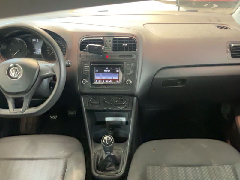 Volkswagen Polo 1.4 TDI Trendline 2015 – снимка 17