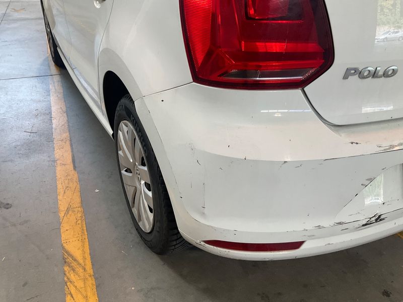 Volkswagen Polo 1.4 TDI Trendline 2015 – снимка 32