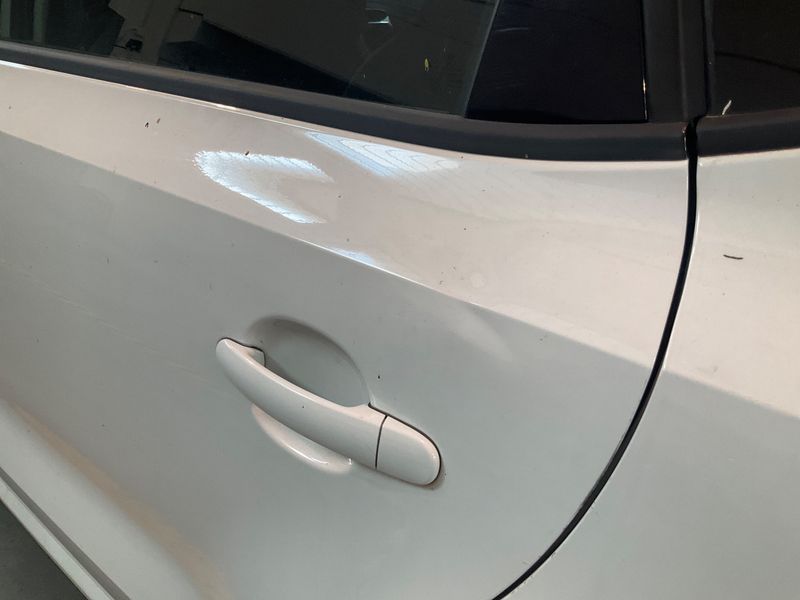 Volkswagen Polo 1.4 TDI Trendline 2015 – снимка 24