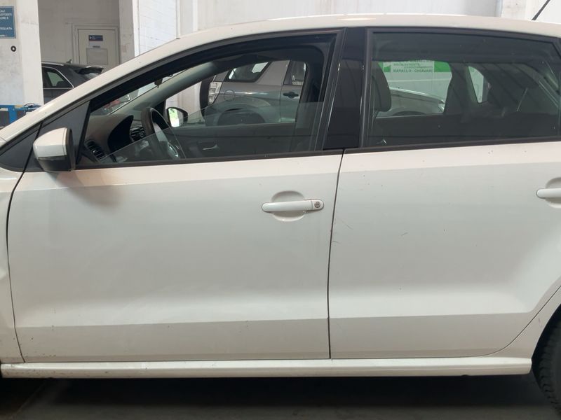Volkswagen Polo 1.4 TDI Trendline 2015 – снимка 4