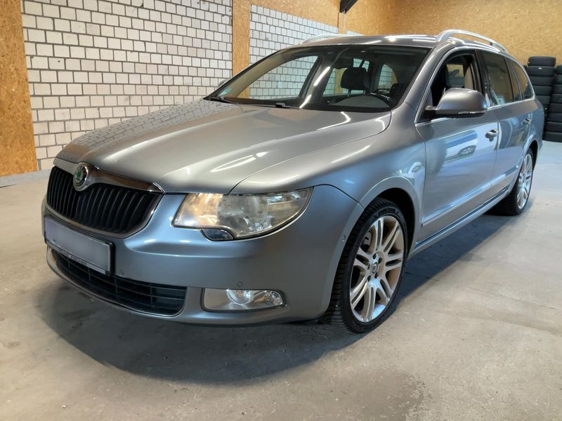 Skoda Superb 2.0 TDI Elegance 2010 – снимка 1