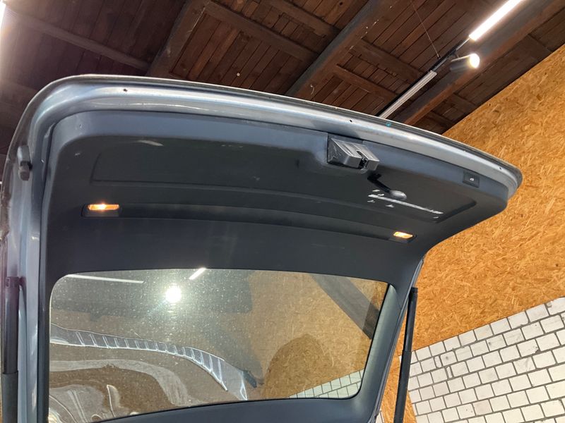 Skoda Superb 2.0 TDI Elegance 2010 – снимка 26