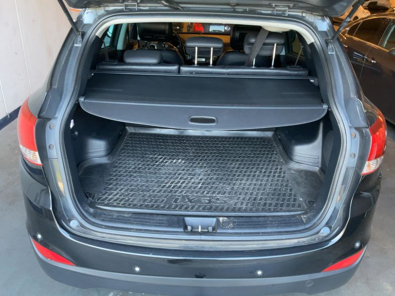Hyundai ix35 2.0 Comfort 2WD 2010 – снимка 15