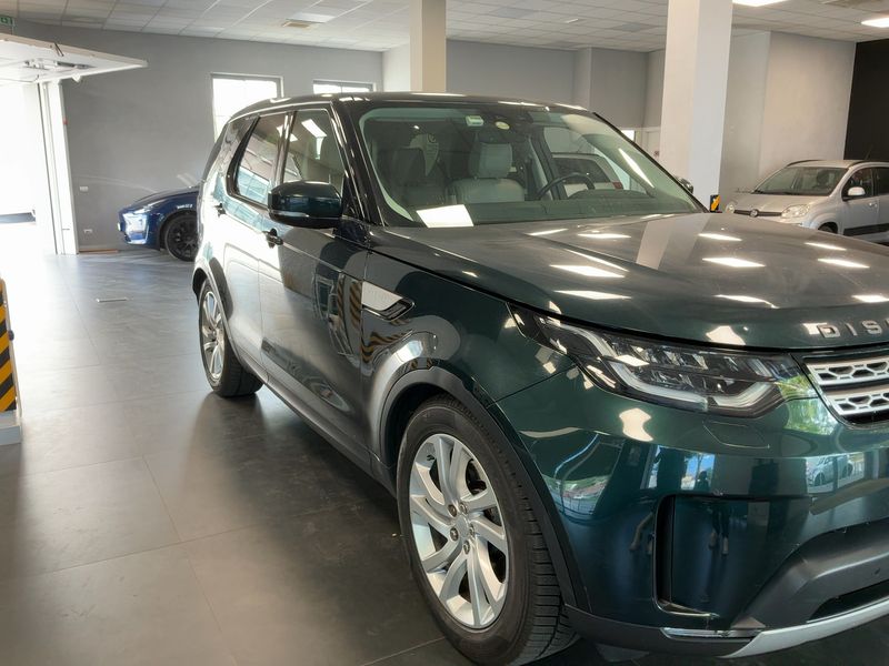 Land Rover Discovery 5 2.0 TD Sd4 SD4 HSE 2017 – снимка 12