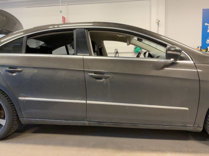 Volkswagen CC 2.0 TDI BlueMotion Tech 2012 – снимка 10