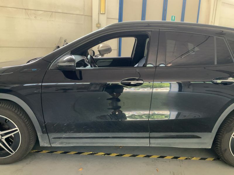 Mercedes-Benz EQA 250 AMG Line 2021 – снимка 4