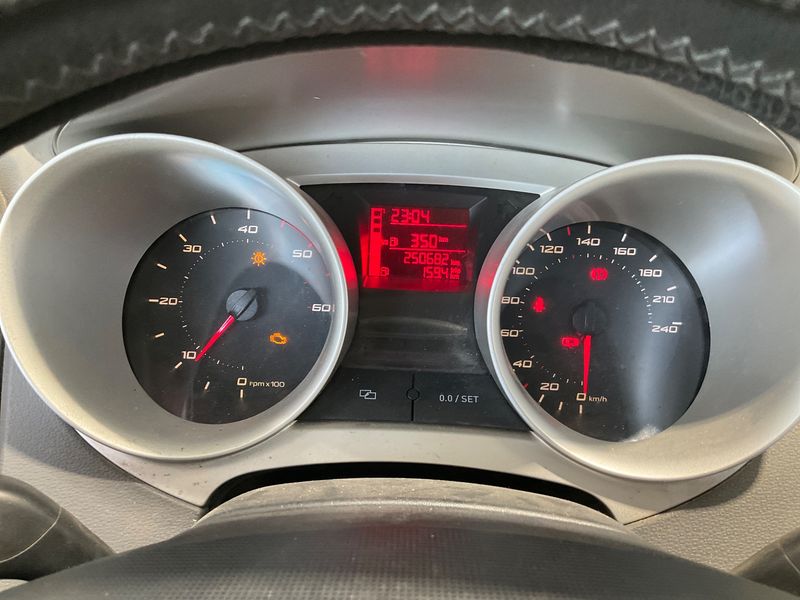 Seat Ibiza 1.9 TDI Stylance Style 2009 – снимка 4