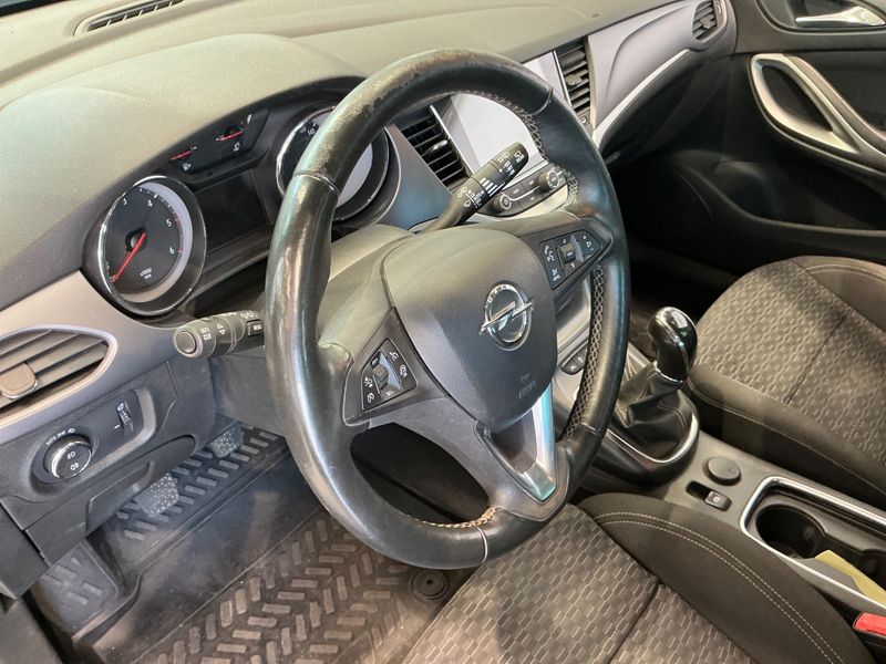 Opel Astra 1.6 CDTI DPF Business Start/Stop 2019 – снимка 35
