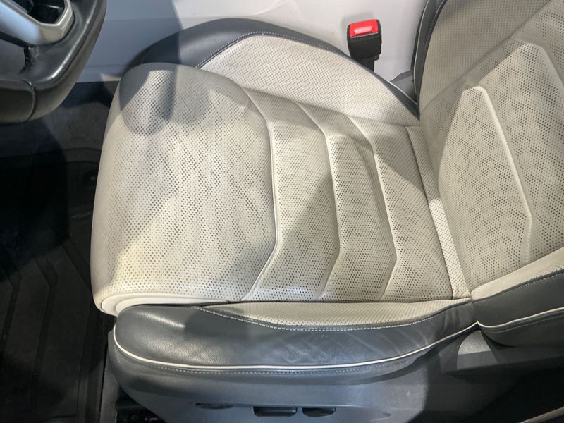 Volkswagen Touareg 3.0 V6 TDI Elegance 4Motion 2021 – снимка 34