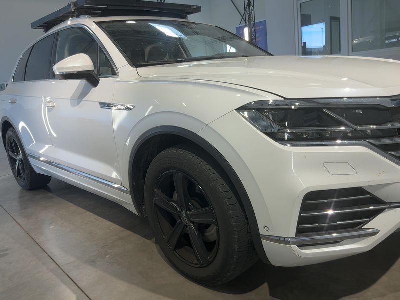 Volkswagen Touareg 3.0 V6 TDI Elegance 4Motion 2021 – снимка 12