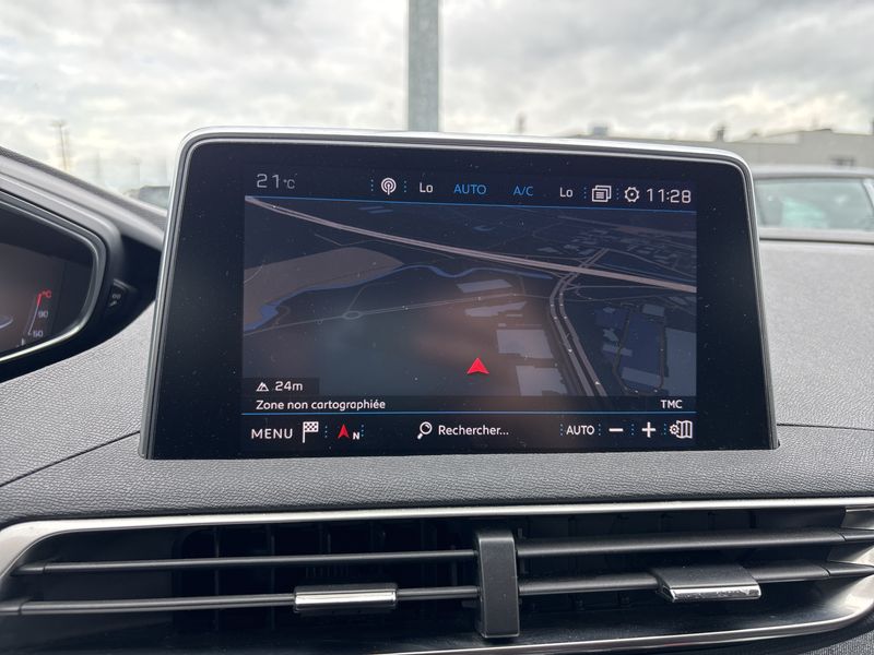 Peugeot 3008 1.2 PureTech Allure 2018 – снимка 13