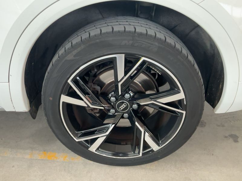 Audi Q5 2.0 TDI quattro Design 2017 – снимка 5