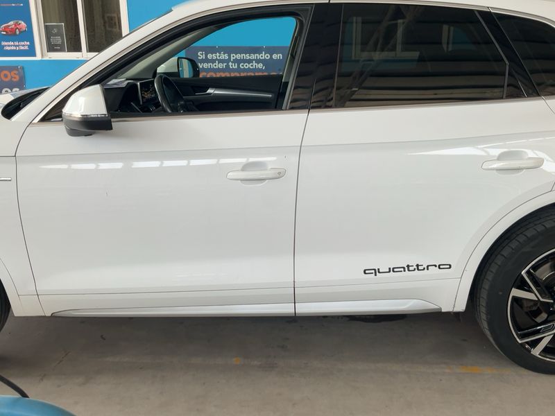 Audi Q5 2.0 TDI quattro Design 2017 – снимка 4