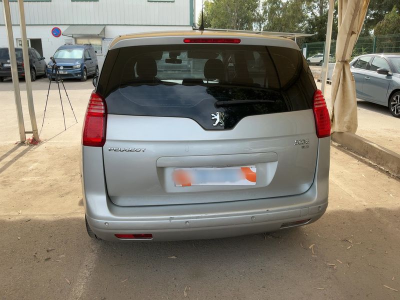 Peugeot 5008 1.6 e-HDi Active 2013 – снимка 7