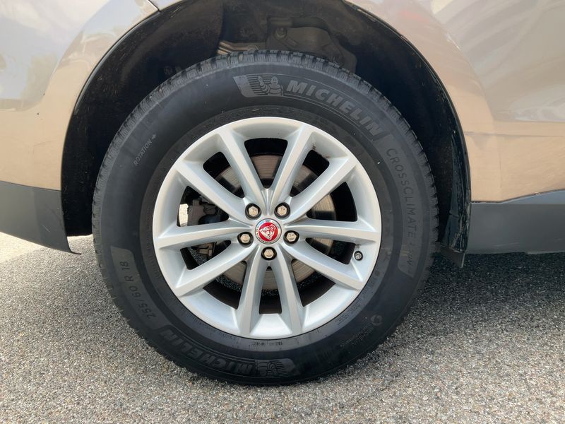 Jaguar F-Pace 20d Pure AWD 2017 – снимка 9