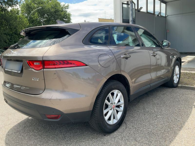 Jaguar F-Pace 20d Pure AWD 2017 – снимка 8