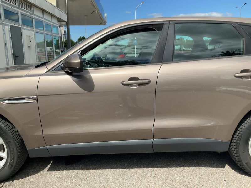 Jaguar F-Pace 20d Pure AWD 2017 – снимка 4