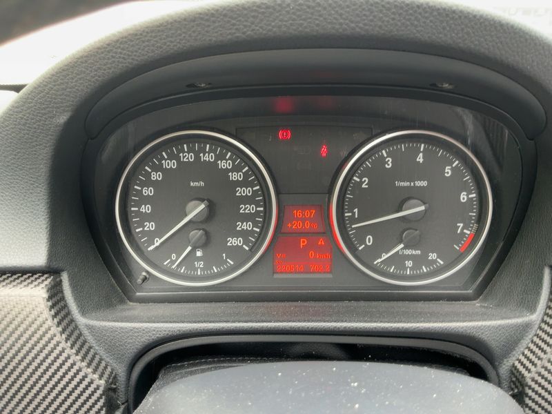 BMW 3er 325i 2012 – снимка 18