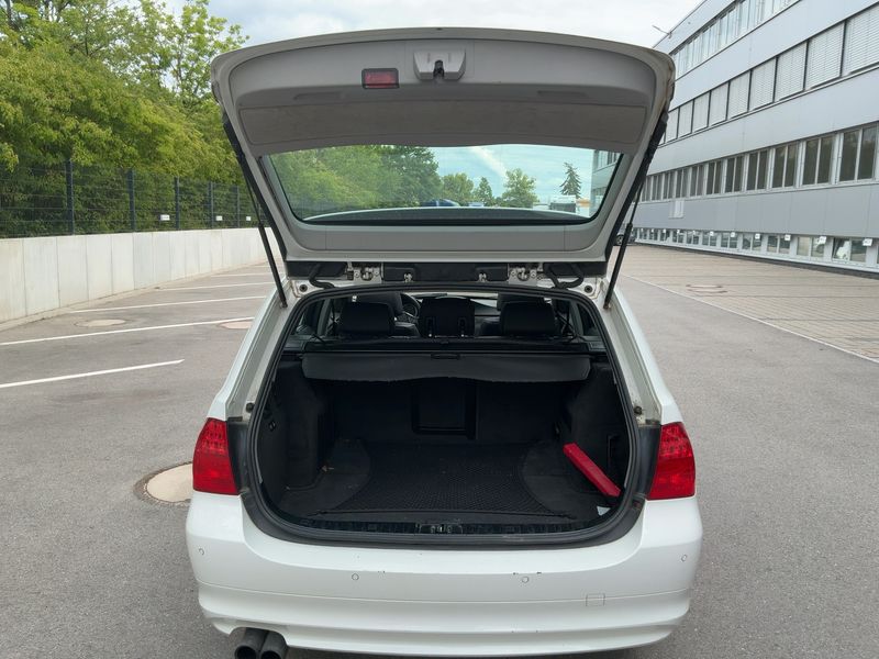 BMW 3er 325i 2012 – снимка 15