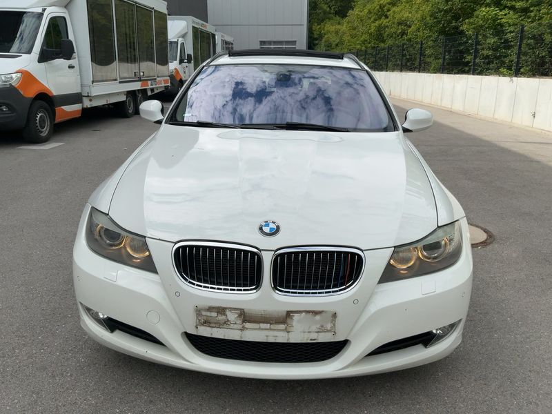 BMW 3er 325i 2012 – снимка 14
