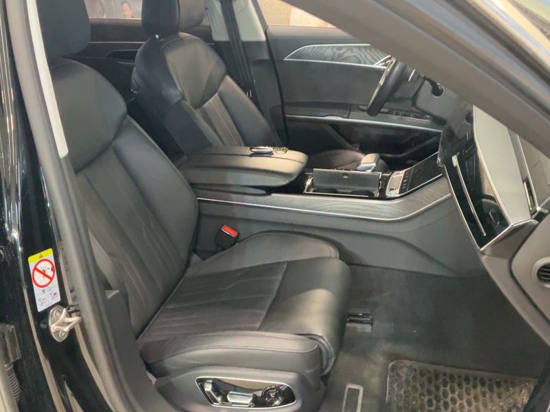 Audi A8 60 TFSIe L quattro 2023 – снимка 16
