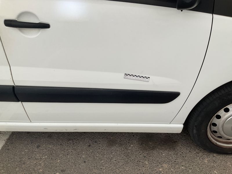 Peugeot Expert 2.0 HDi L1H1 Access 2012 – снимка на щета