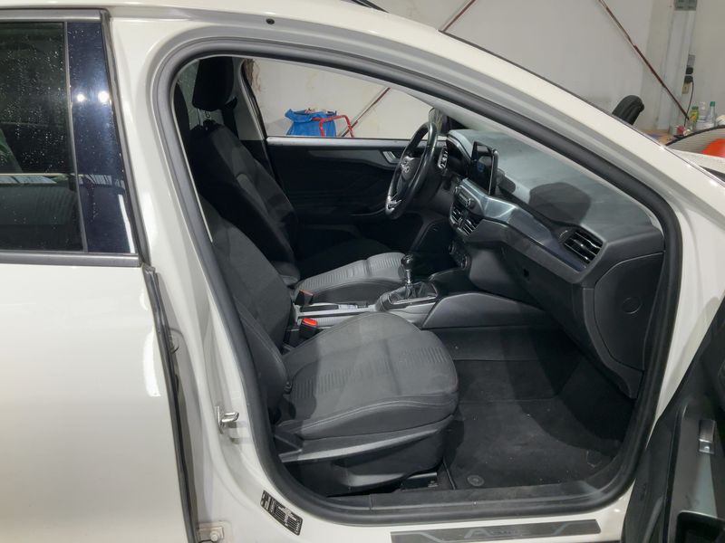 Ford Focus 1.5 TDCi EcoBlue Active 2019 – снимка 17