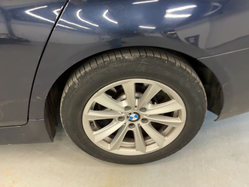 BMW 5er 520d xDrive Lounge 2015 – снимка 18