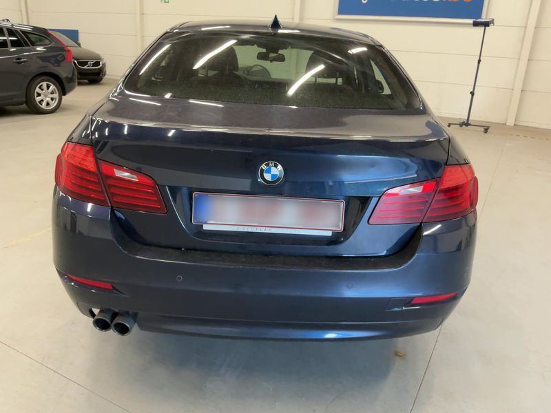 BMW 5er 520d xDrive Lounge 2015 – снимка 5