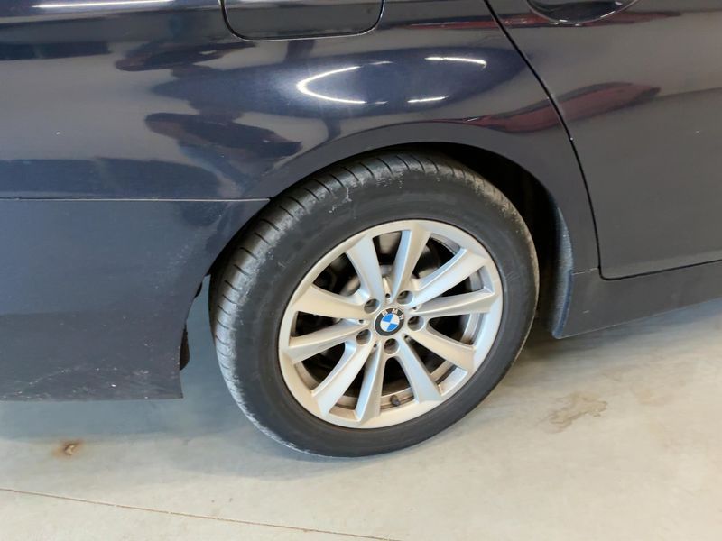 BMW 5er 520d xDrive Lounge 2015 – снимка 19