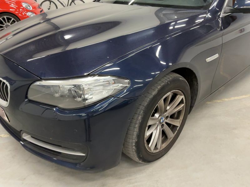 BMW 5er 520d xDrive Lounge 2015 – снимка 2
