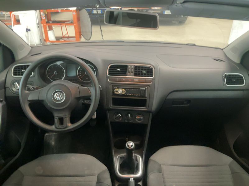 Volkswagen Polo 1.2 Comfortline 2012 – снимка 17