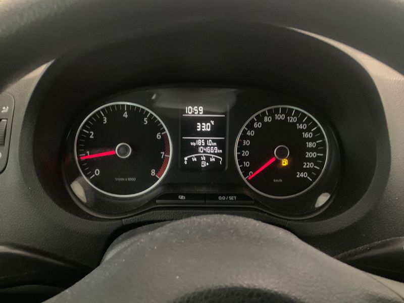 Volkswagen Polo 1.2 Comfortline 2012 – снимка 18
