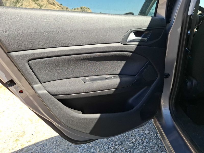 Peugeot 308 1.2 e-THP Style 2020 – снимка 78