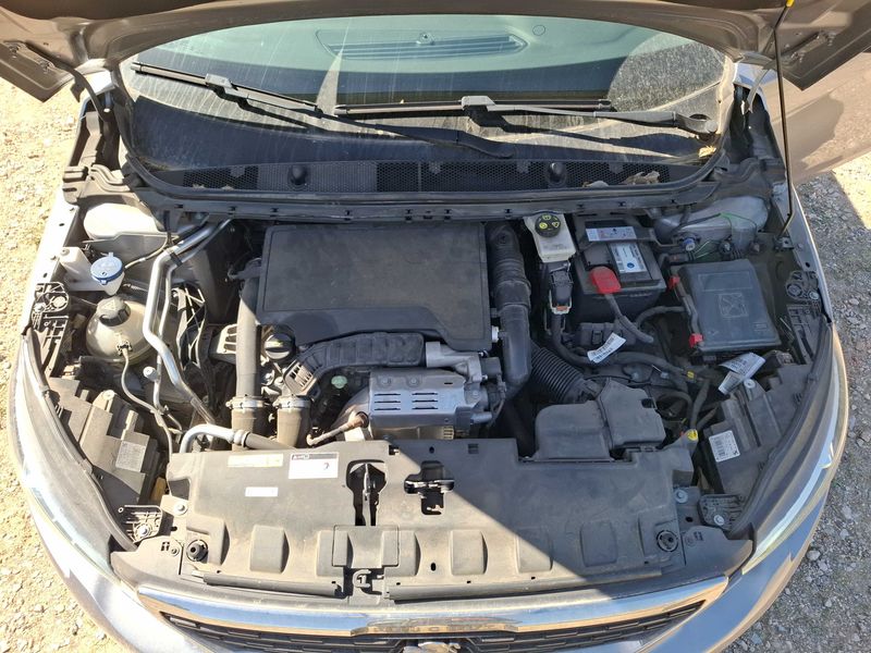 Peugeot 308 1.2 e-THP Style 2020 – снимка 8