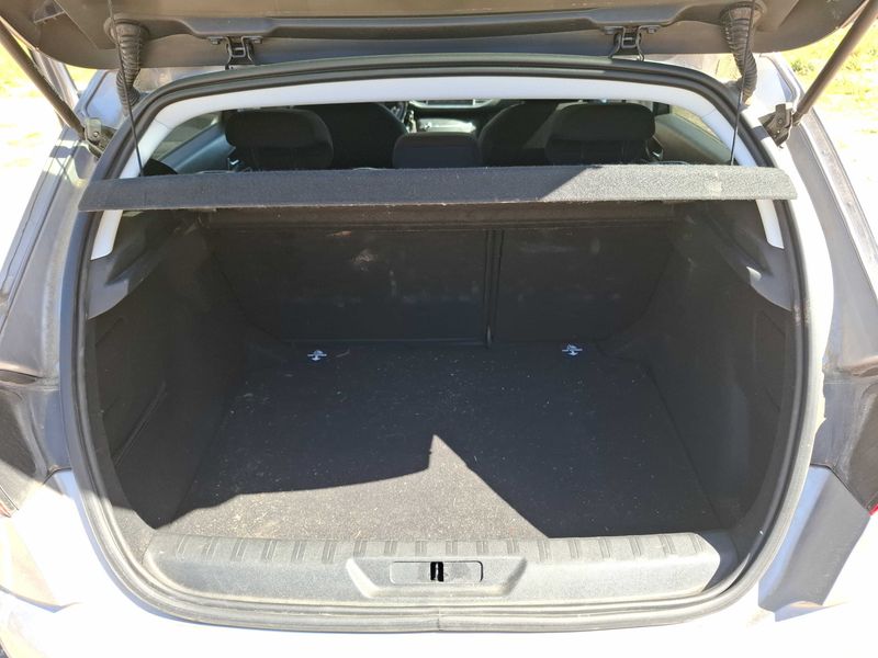 Peugeot 308 1.2 e-THP Style 2020 – снимка 9