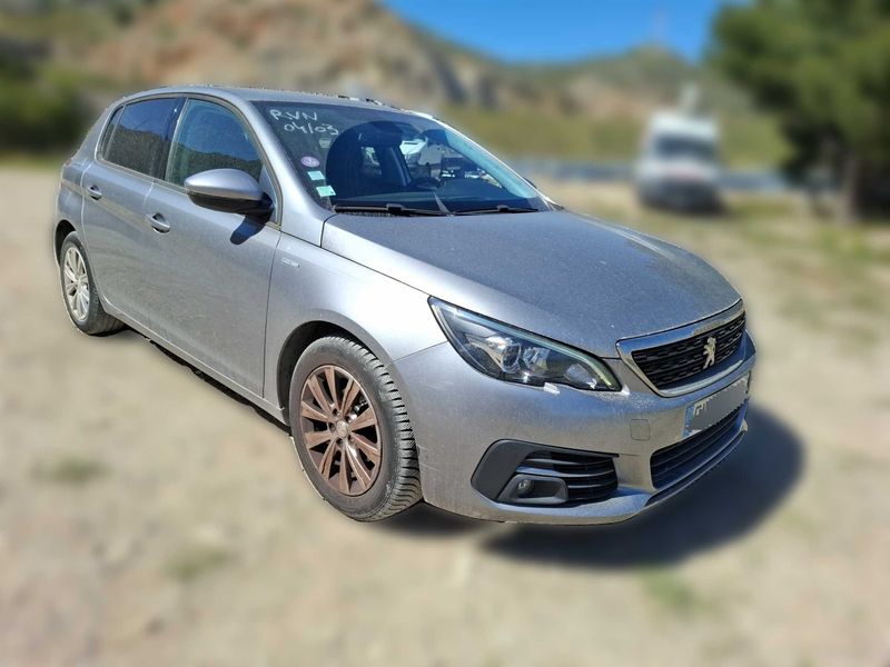 Peugeot 308 1.2 e-THP Style 2020 – снимка 6