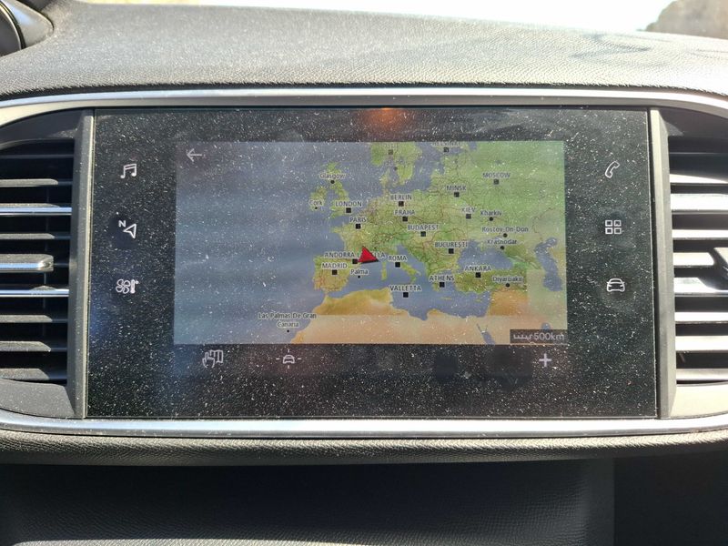 Peugeot 308 1.2 e-THP Style 2020 – снимка 13