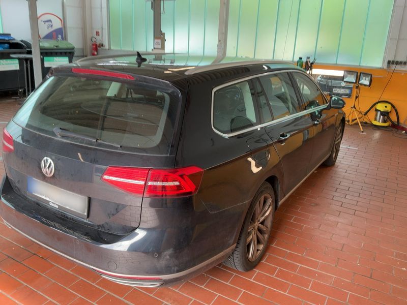 Volkswagen Passat 2.0 TDI Highline 4Motion BlueMotion Tech 2015 – снимка 8