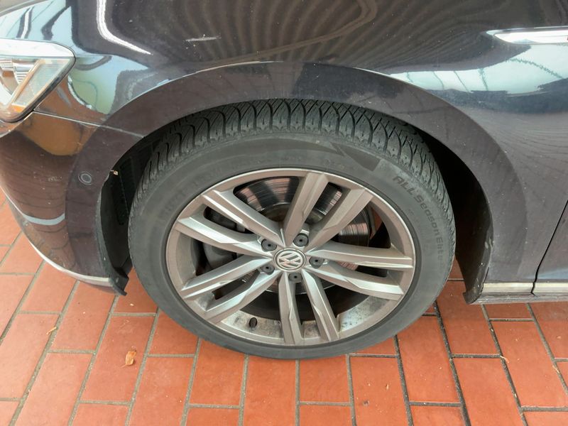 Volkswagen Passat 2.0 TDI Highline 4Motion BlueMotion Tech 2015 – снимка 3