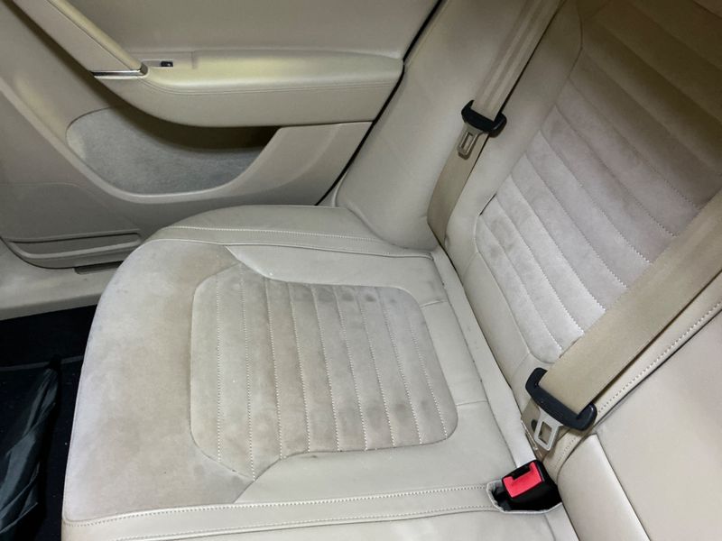 Volkswagen Passat 2.0 TDI Highline BlueMotion Tech 2014 – снимка на щета 33