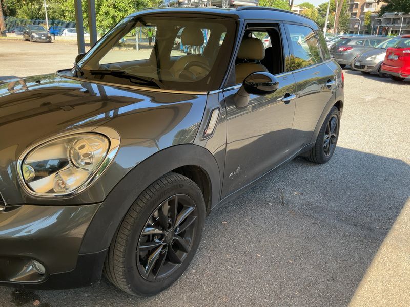 MINI Countryman Cooper S ALL4 2011 – снимка 2