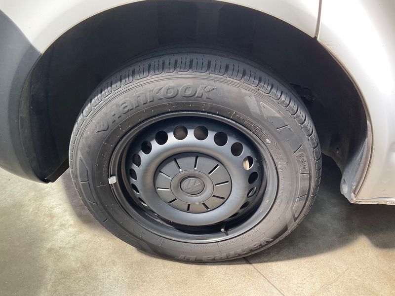 Volkswagen T6 Transporter 2.0 TDI Kasten FWD 2022 – снимка 3