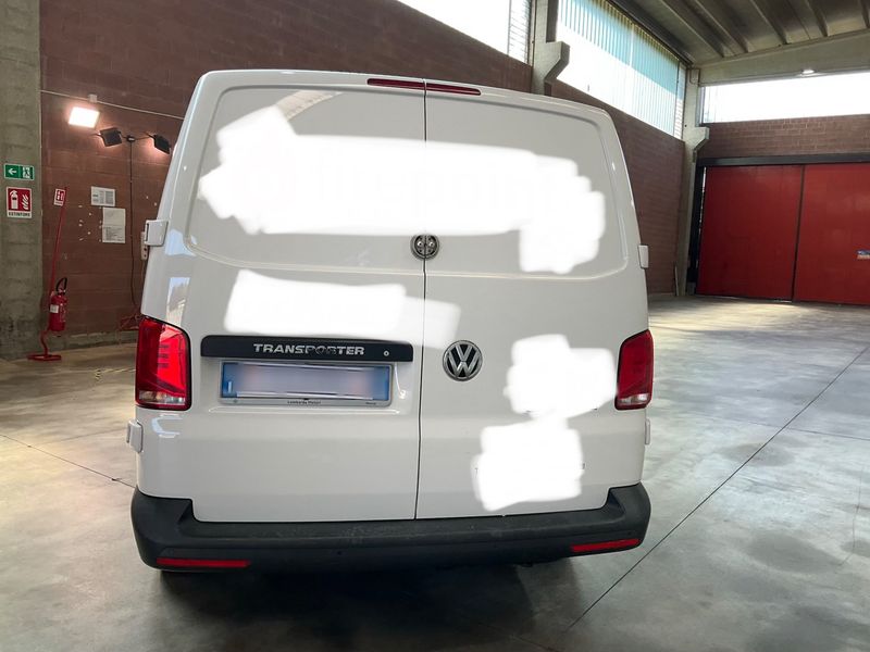Volkswagen T6 Transporter 2.0 TDI Kasten FWD 2022 – снимка 7