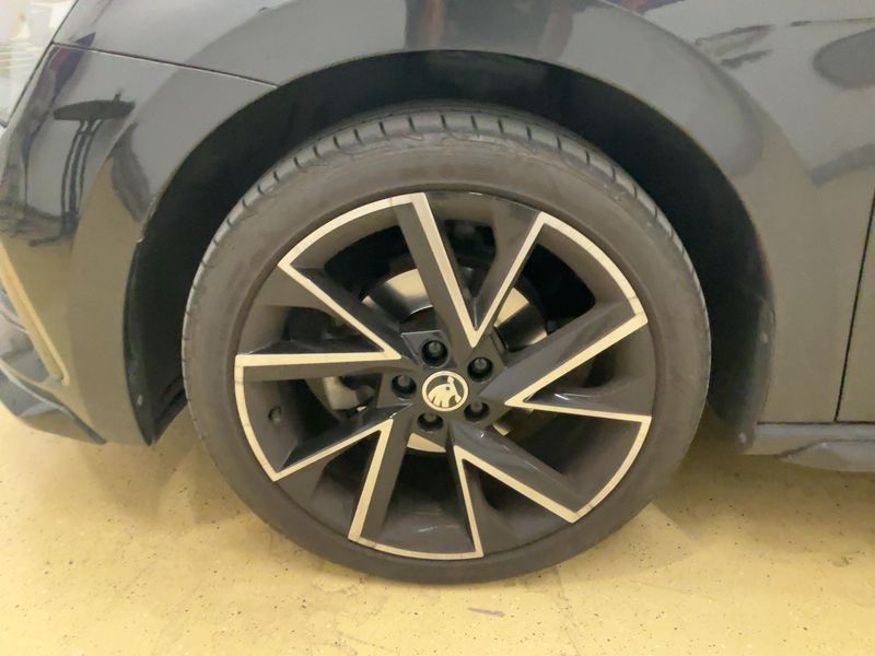 Skoda Scala 1.5 TSI ACT Monte Carlo 2021 – снимка 3