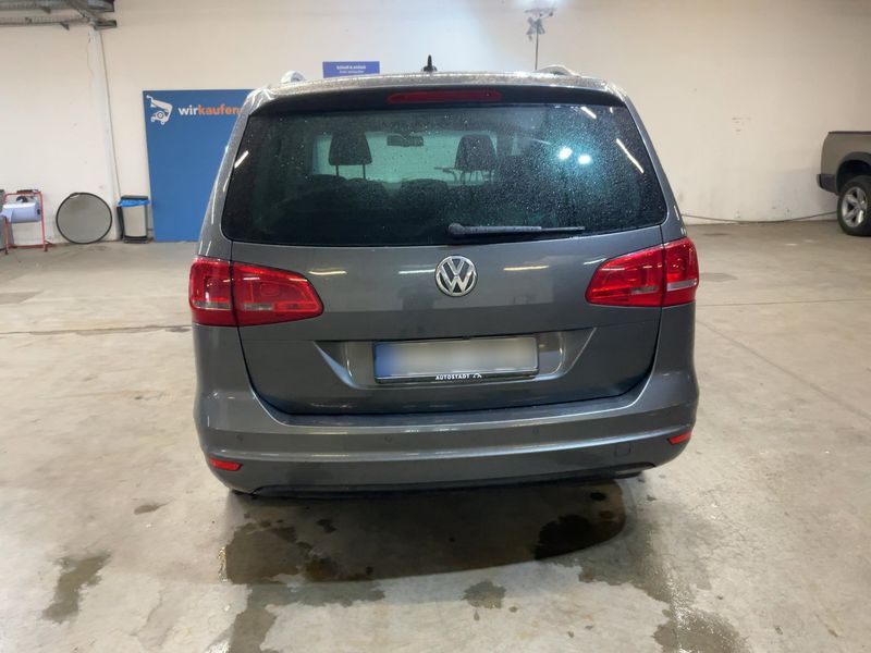 Volkswagen Sharan 2.0 TDI Highline BlueMotion Tech 2011 – снимка 7